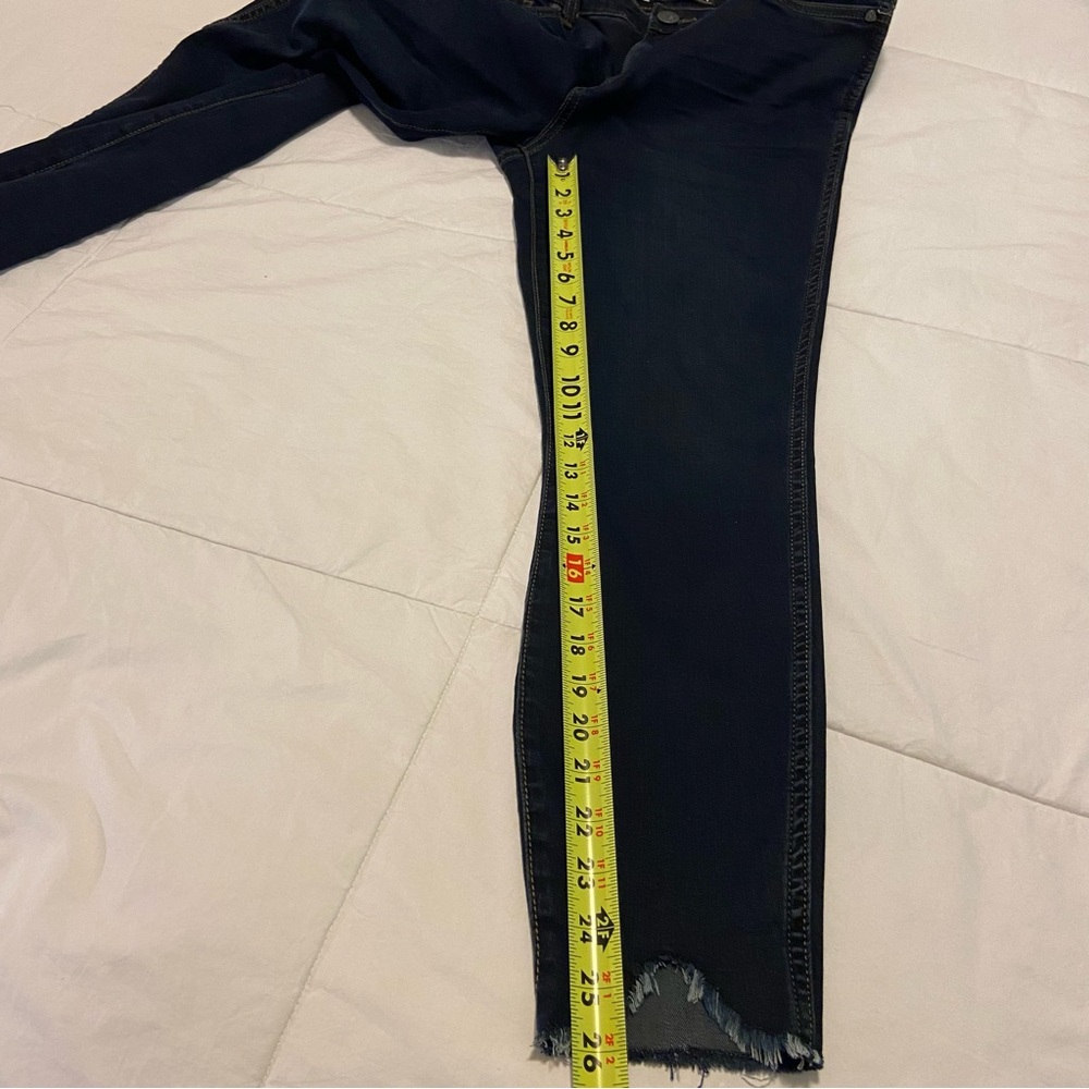 NWOT Jeans with Frayed Bottom - Picture 10 of 11